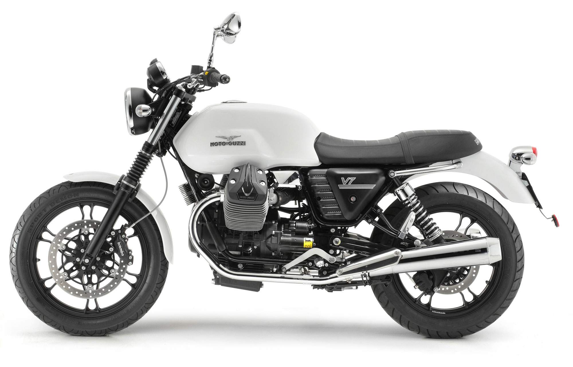 Moto Guzzi V 7 Stone